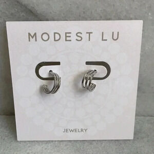 COPY - Silver Multi Hoop Silver Claw Huggie Earrings NWT